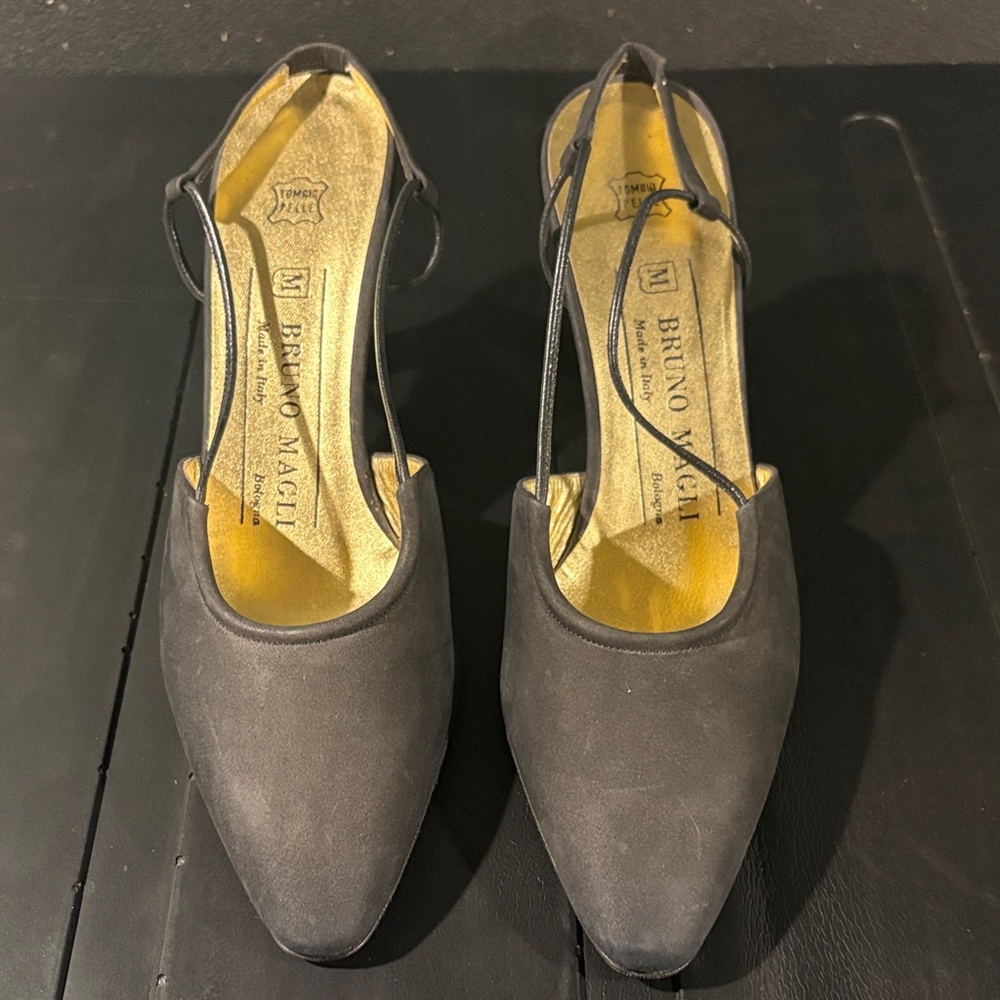 Bruno Magli Women's Black Suede Heels